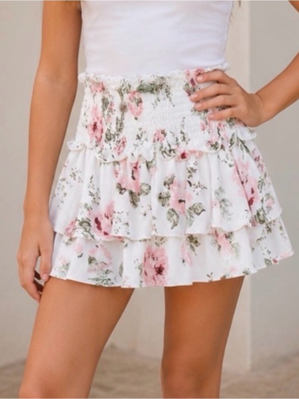Girls tiered skirt with elastic waist size large